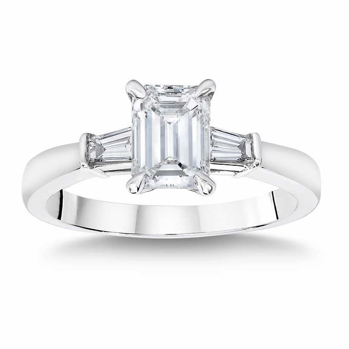 3Ct Near White Emerald Moissanite Solitaire Engagement Ring 925 Sterling Silver 